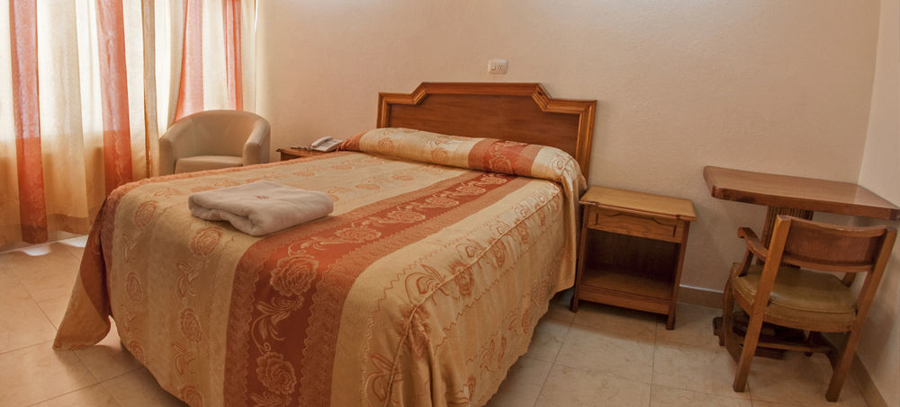 Hotel Atenas Τζαλάπα Εξωτερικό φωτογραφία